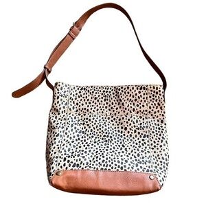 Universal Threads Animal Print and Tan Adjustable Strap Bag